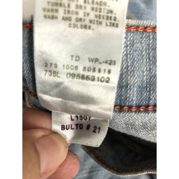 Vtg Womens Levi's 550 Sz. 16 Relax Fit High Rise Light Wash Boot Cut Jeans - Picture 14 of 16